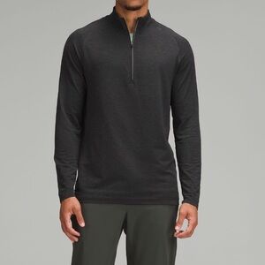 Lululemon Men’s Graphite Long Sleeve Quarter-Zip Top